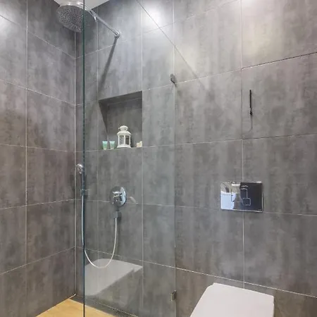 Artistic & Spacious 2bd By Flat Mаnager * Sofia